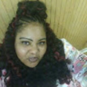 Meet your Posher, Tisheia